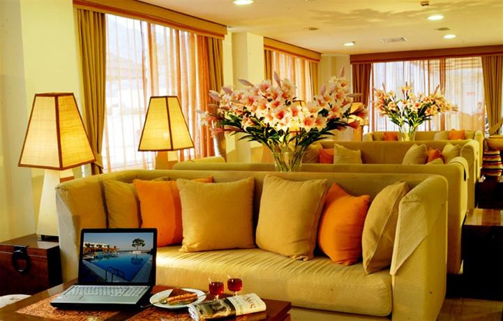 Kinetta Beach Resort and Spa