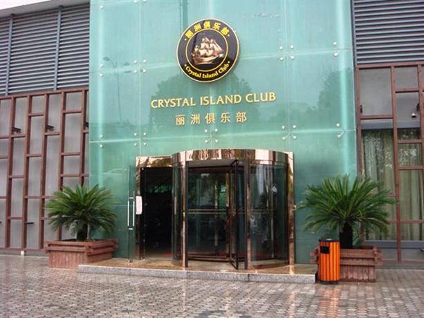 Crystal Island Club