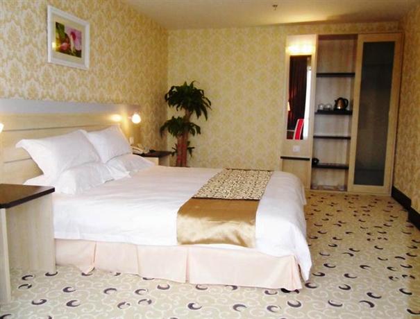 Sunkist International Hotel