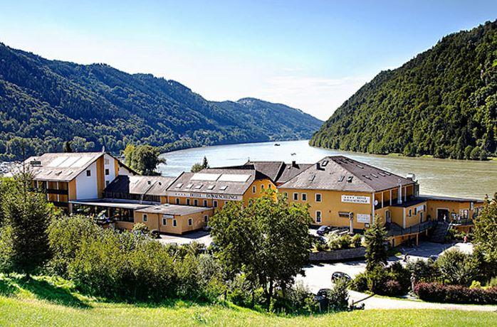 Hotel Donauschlinge Haibach ob der Donau Austria thumbnail