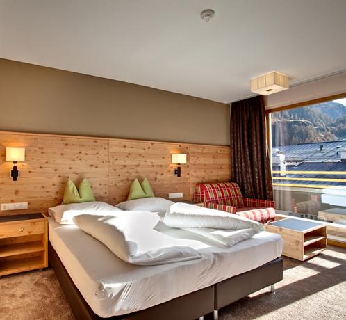 Hotel Backelar Wirt Superior Gaislachkogel Austria thumbnail