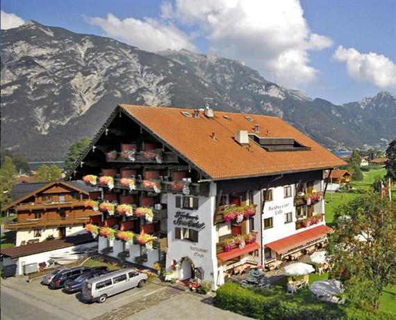 Hotel Das Liebling - Adults Only Pertisau Austria thumbnail