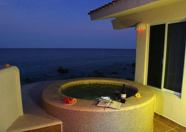 Punta Pescadero Paradise Resort