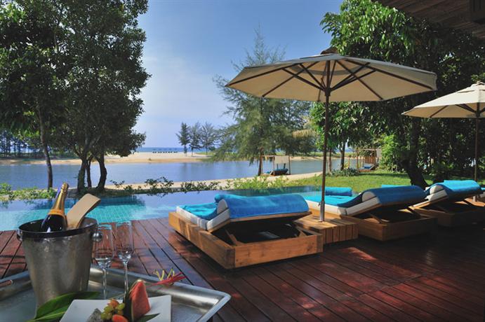 Wanakarn Beach Resort & Spa
