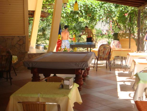 Kleopatra Ikiz Otel