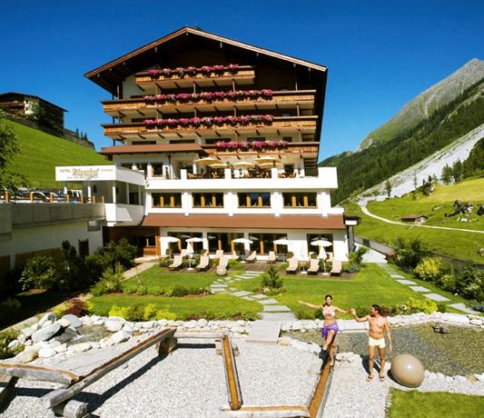 Hotel Alpenhof Tux  Austria thumbnail