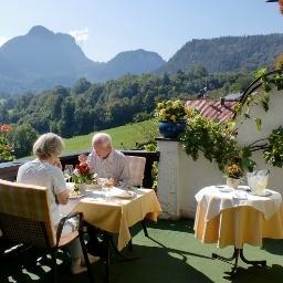 Hotel Restaurant Cafe Neu Meran