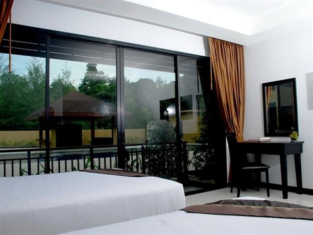 Nai Yang Beach Hotel