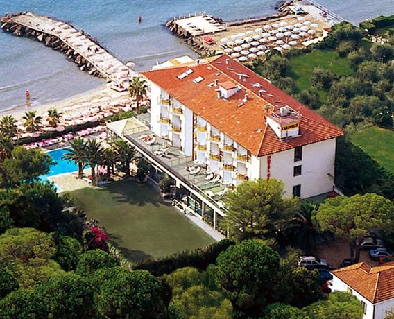 Caravelle Hotel Diano Marina