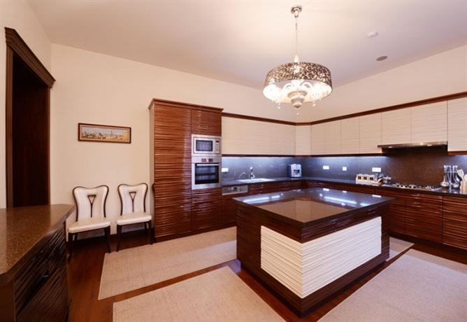 Ichan Qal'a Premium Class Hotel