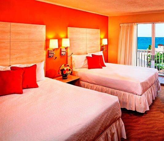 Best Western Plus Condado Palm Inn & Suites