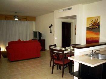 Villa Dorada