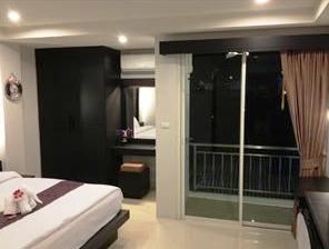 The Silk View Hotel