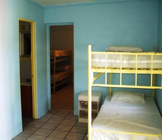 Seashell Motel and International Hostel
