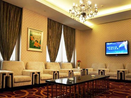 Jinlong Yufeng Hotel