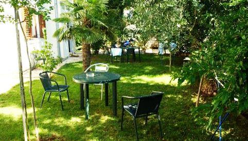 Dea Apartments