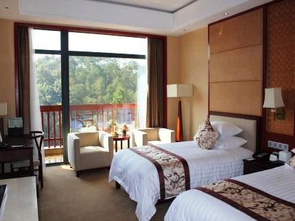 New Century SPA and Resort Puer