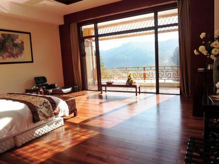 New Century SPA and Resort Puer