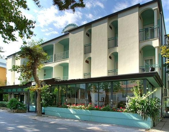 Hotel Giamaika - dream vacation