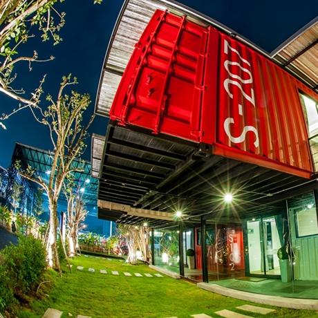 Sleepbox Chiangmai Hotel