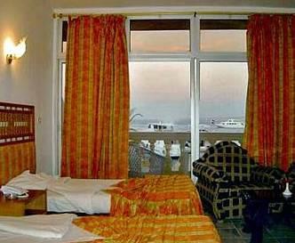 Waves Beach Resort Hurghada