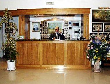 Vouzas Hotel