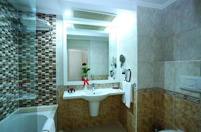 Royal Arena Hotel & Resort Spa