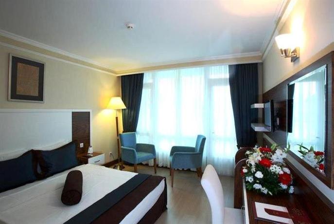 Royal Arena Hotel & Resort Spa