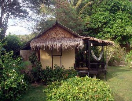 Joon Bungalow and Heartbreak Restaurant