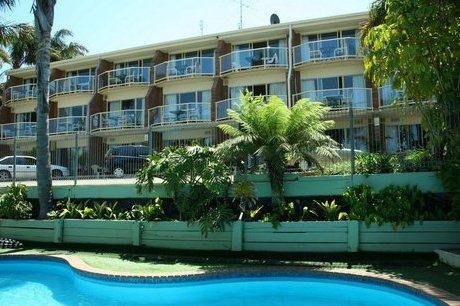 Sapphire Waters Motor Inn