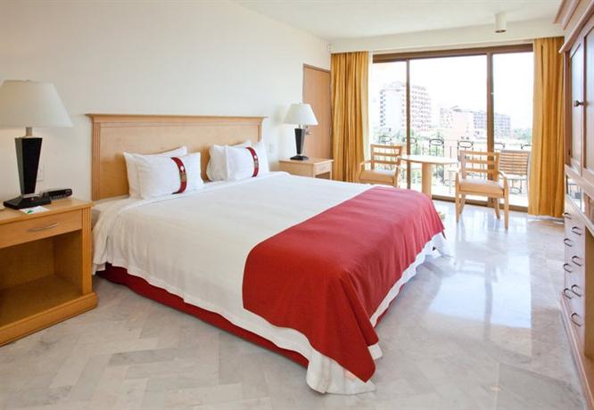 Sunscape Puerto Vallarta Resort