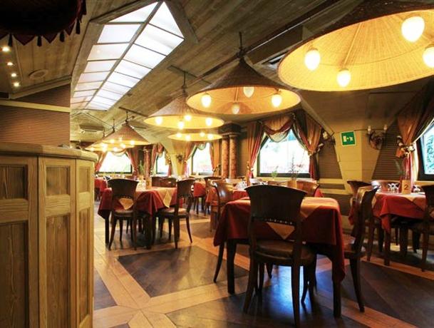 Bar_Restaurant