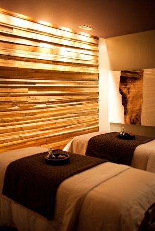 Crowne Plaza Resort Asheville