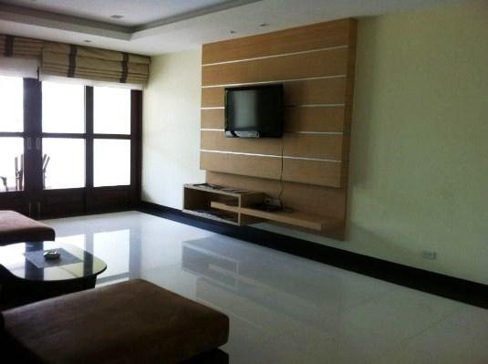 Grand Hill Residence