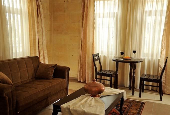 Royal Stone Houses - Goreme