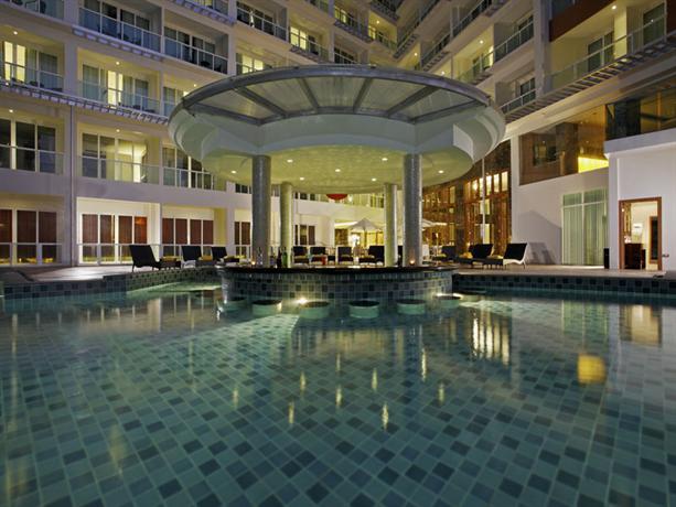 เซ็นทารา โนวา โฮเต็ล แอนด์ สปา พัทยา (Centara Nova Hotel & Spa Pattaya)