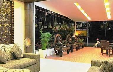 โรงแรมเลมอนกราส