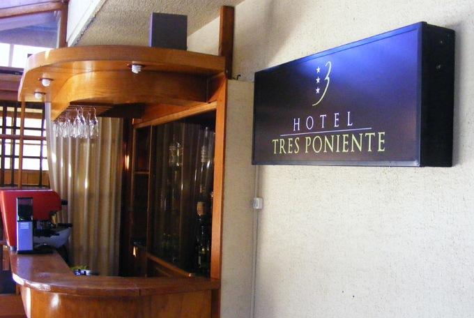 Hotel Tres Poniente