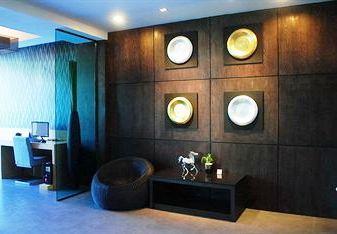 อินน์เพลส เซอร์วิสเรสซิเดนซ์