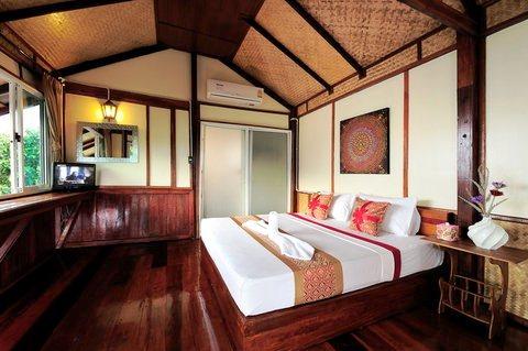 Phuphaya Seaview Resort