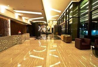 โรงแรมทีซิกซ์ไฟว์ (Tsix5 Hotel)