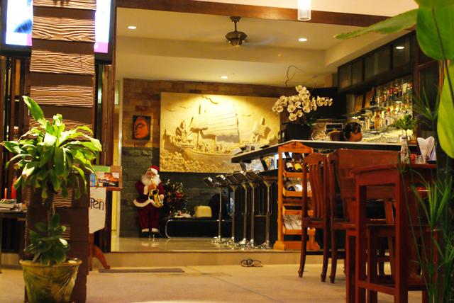 โรงแรมแอทโฮม @นาใน 8