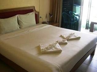 Ricos Bungalows Phuket