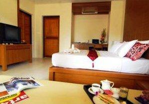 คราวน์ลันตา รีสอร์ทแอนด์สปา