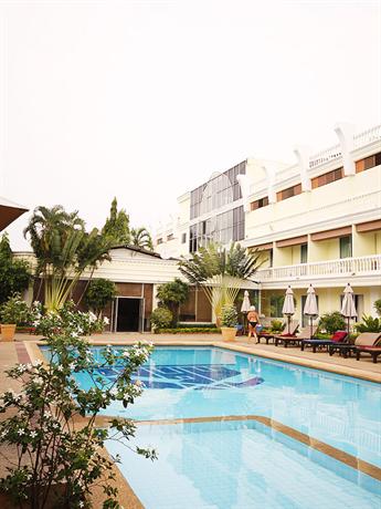 วินด์มิลล์รีสอร์ท (Windmill Resort Hotel Pattaya)