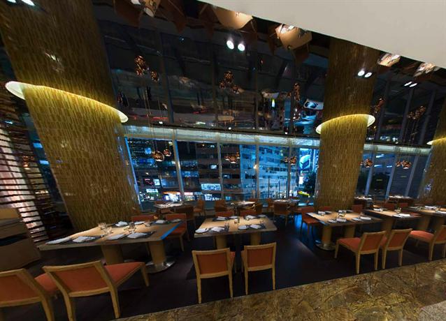 香港铜锣湾皇冠假日酒店