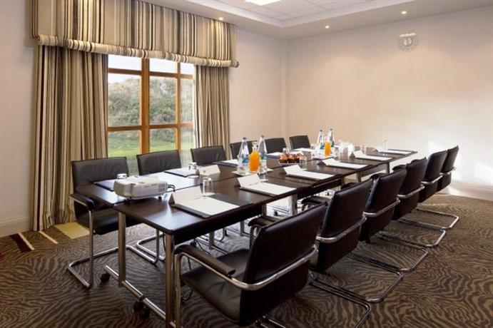 Chessington Safari Hotel (ex. Chessington Hotel)