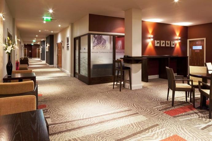 Chessington Safari Hotel (ex. Chessington Hotel)