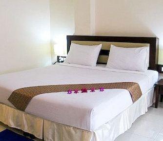 Seven Seas Hotel Phuket