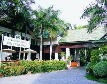 เดอะ กรีน ปาร์ค โรงแรม แอนด์ รีสอร์ท (The Green Park Hotel and Resort)